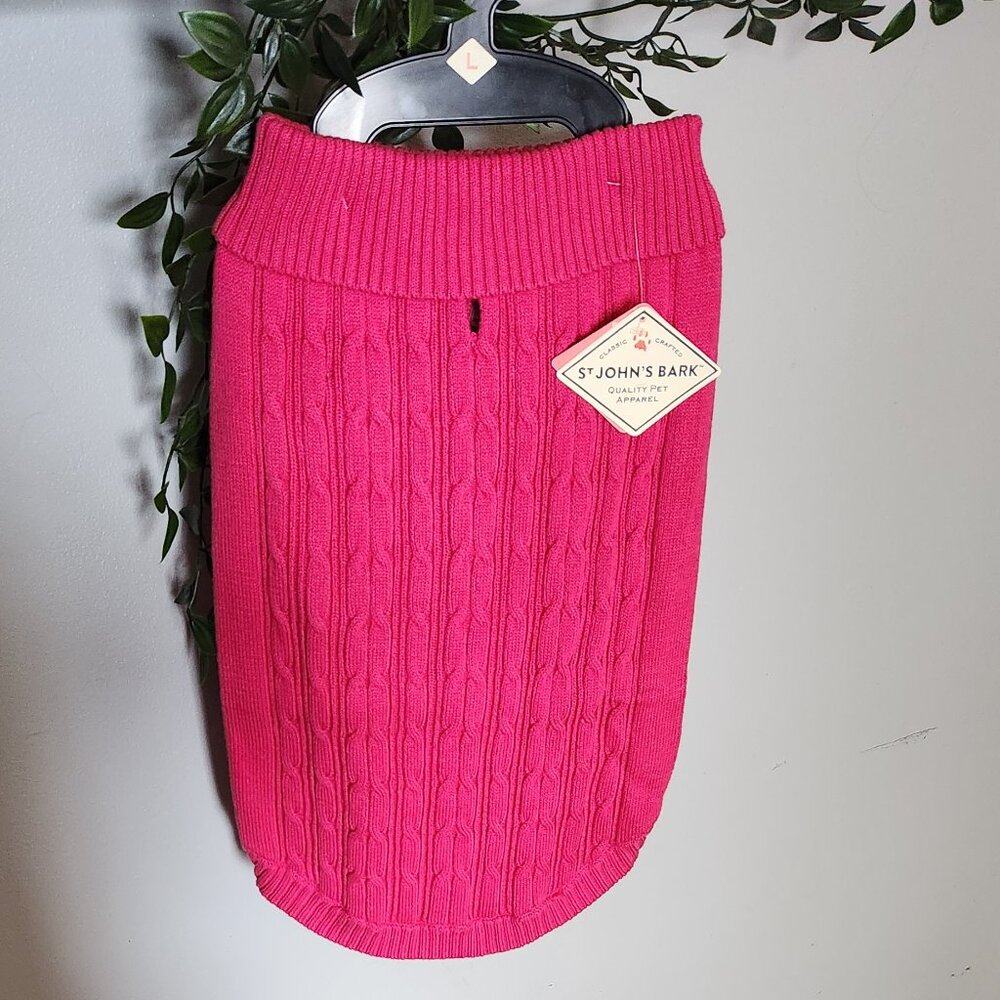 St. John's Bark Quality Cable Knit Sweater - Pink Large